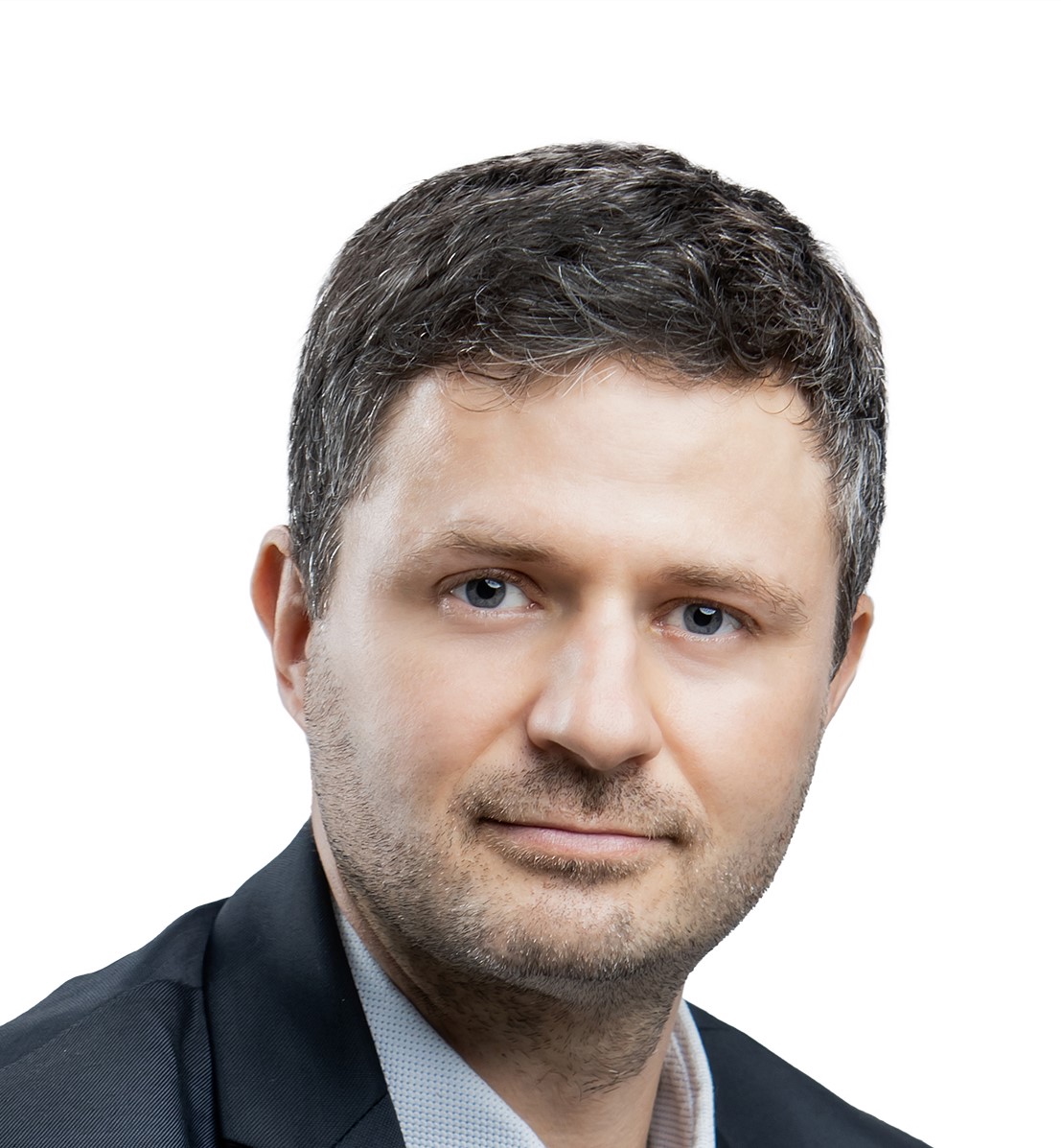 Karol Piovarcsy, CAIA