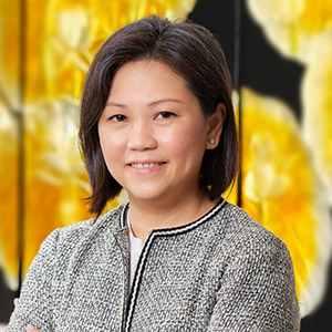 KAREN LEE